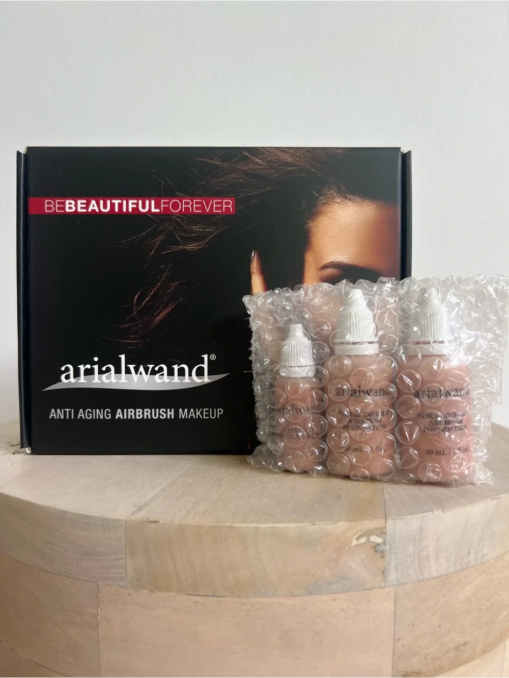 ArialWand Airbrush Makeup System Kit New Old Stock Medium Serum Foundation